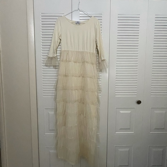 Dainty Jewells Dresses & Skirts - Dainty Jewells Dress